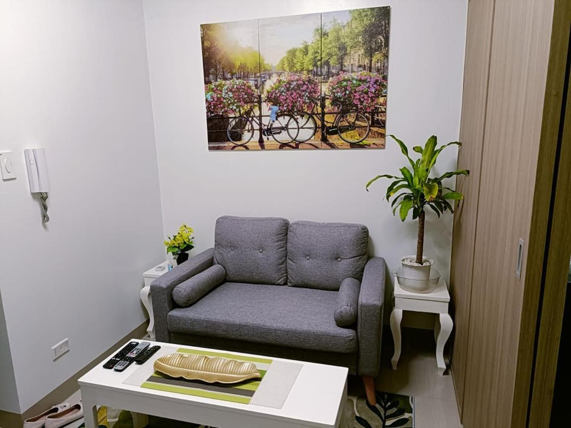 Home Away From Home マニラ市 エクステリア 写真