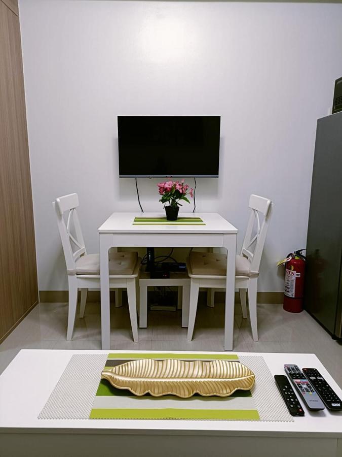 Home Away From Home マニラ市 エクステリア 写真